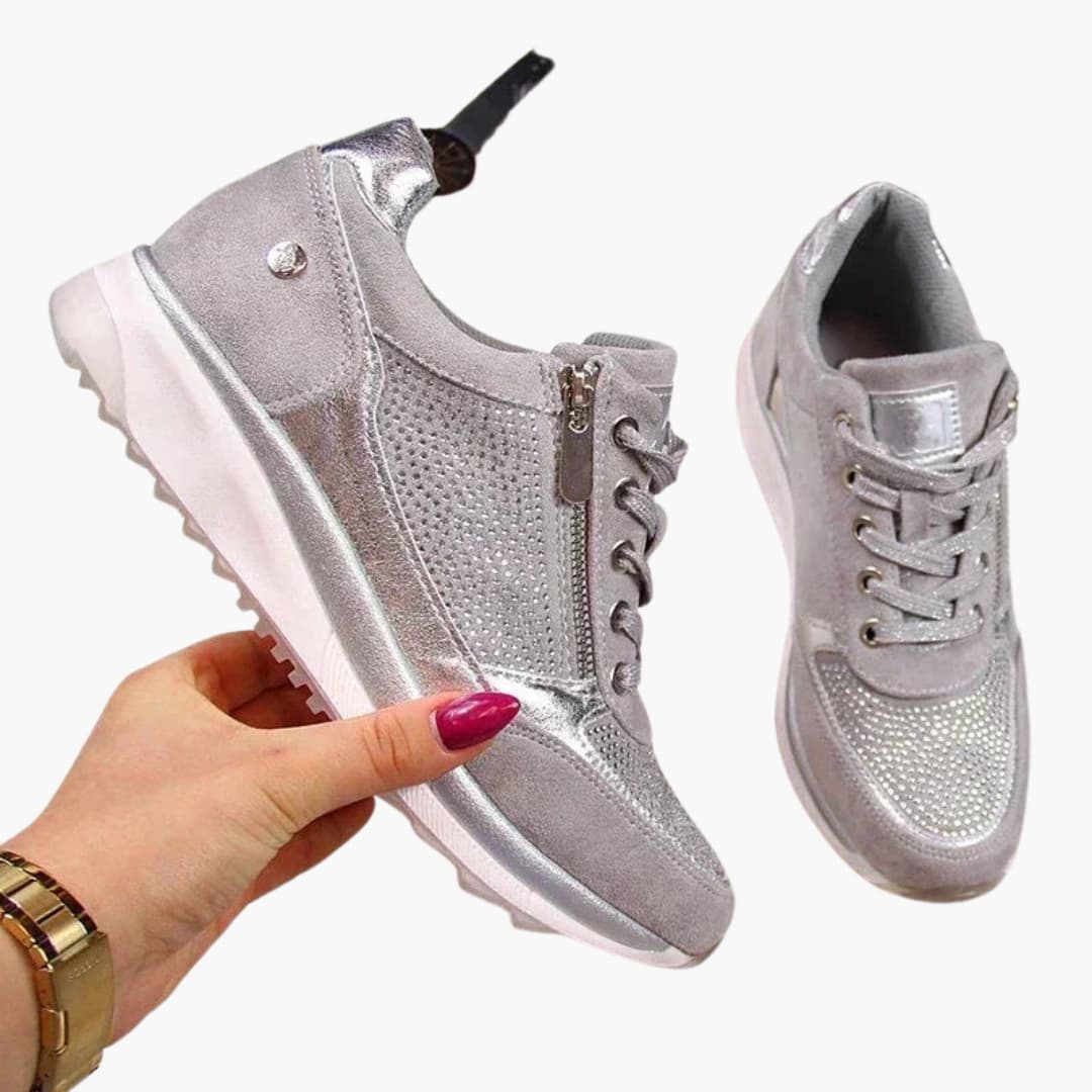 Lark | Soft-Sole Relaxed-Fit Women Comfortable Sneakers