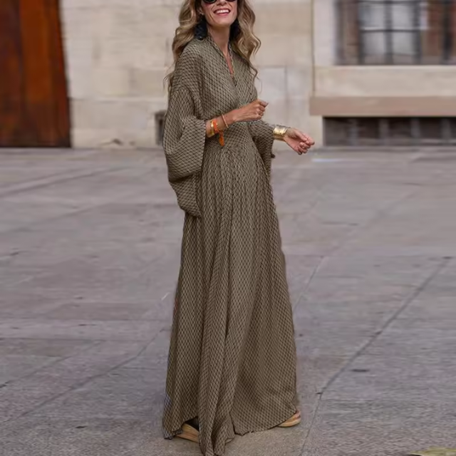 Noa | Bohemian Pleated Batwing-Sleeve Women Summer Maxi Dress