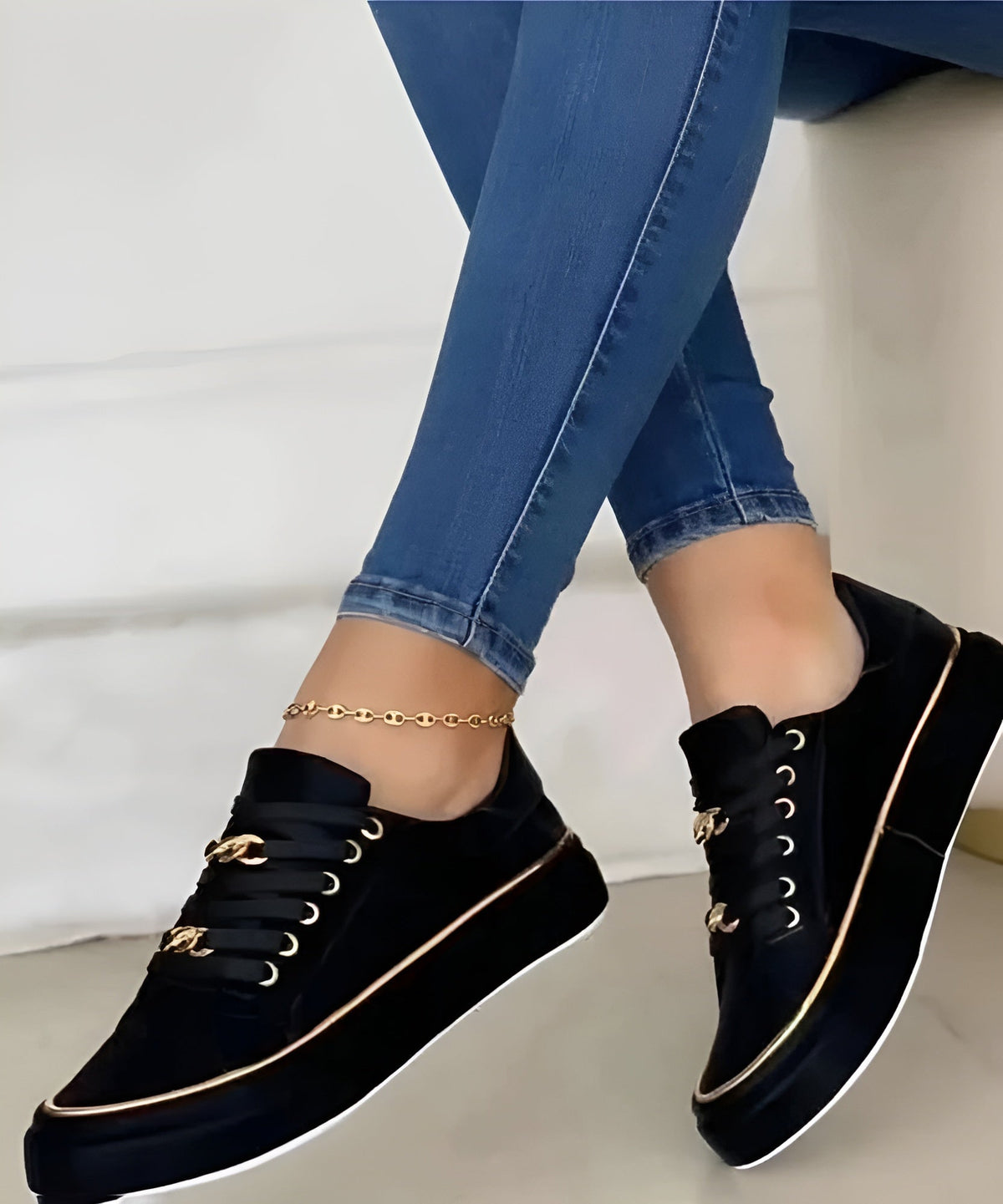 Hattie | Chic Accent-Detail Women Comfortable Sneakers