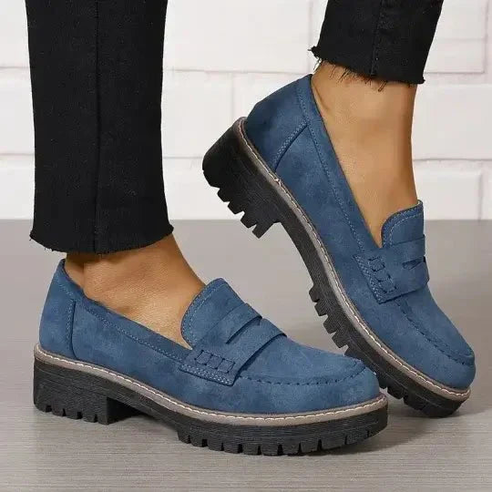 Clover | Chunky Cushioned Slip-On Women's Loafers
