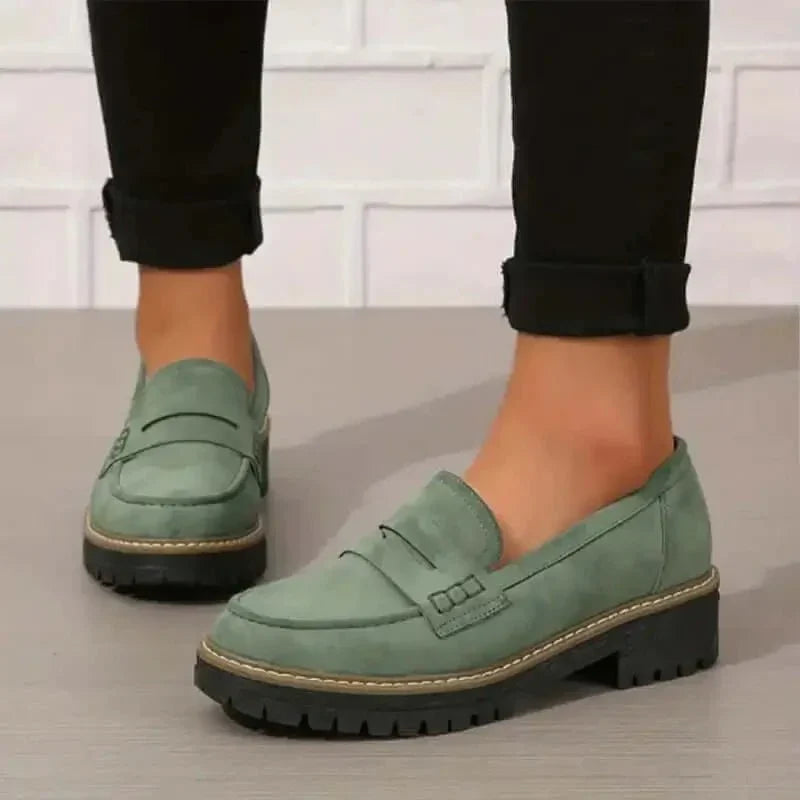 Clover | Chunky Cushioned Slip-On Women's Loafers