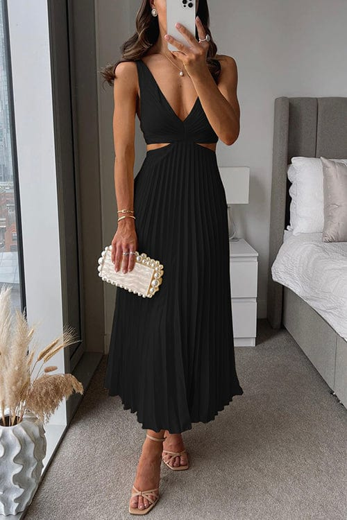 Layla | Pleated V-Neck A-Line Women Summer Midi Dress